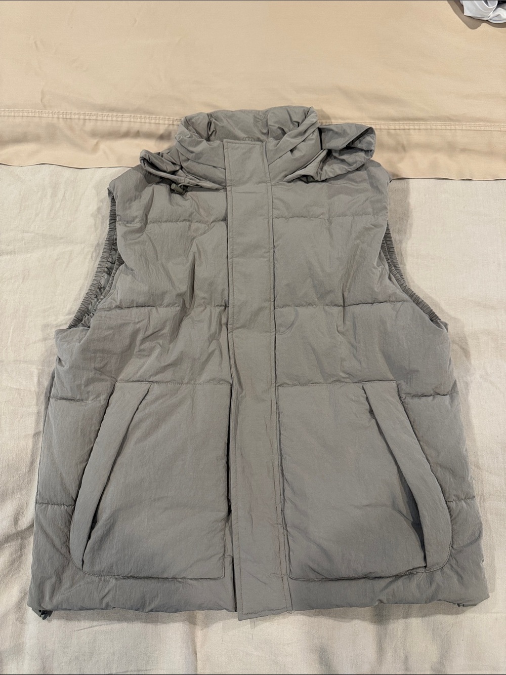 Zara Light Gray Puffer Vest with Hood